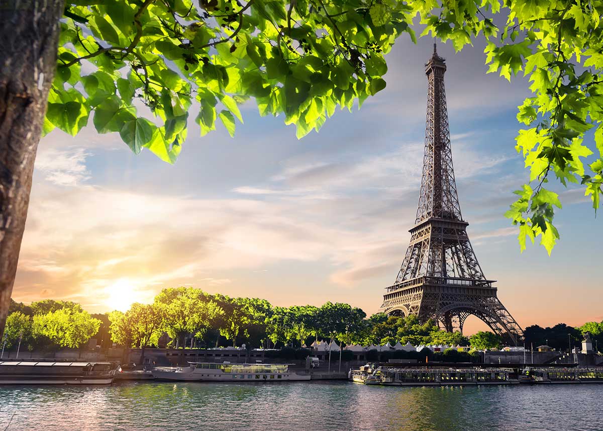 sunset-and-eiffel-tower-small.jpg